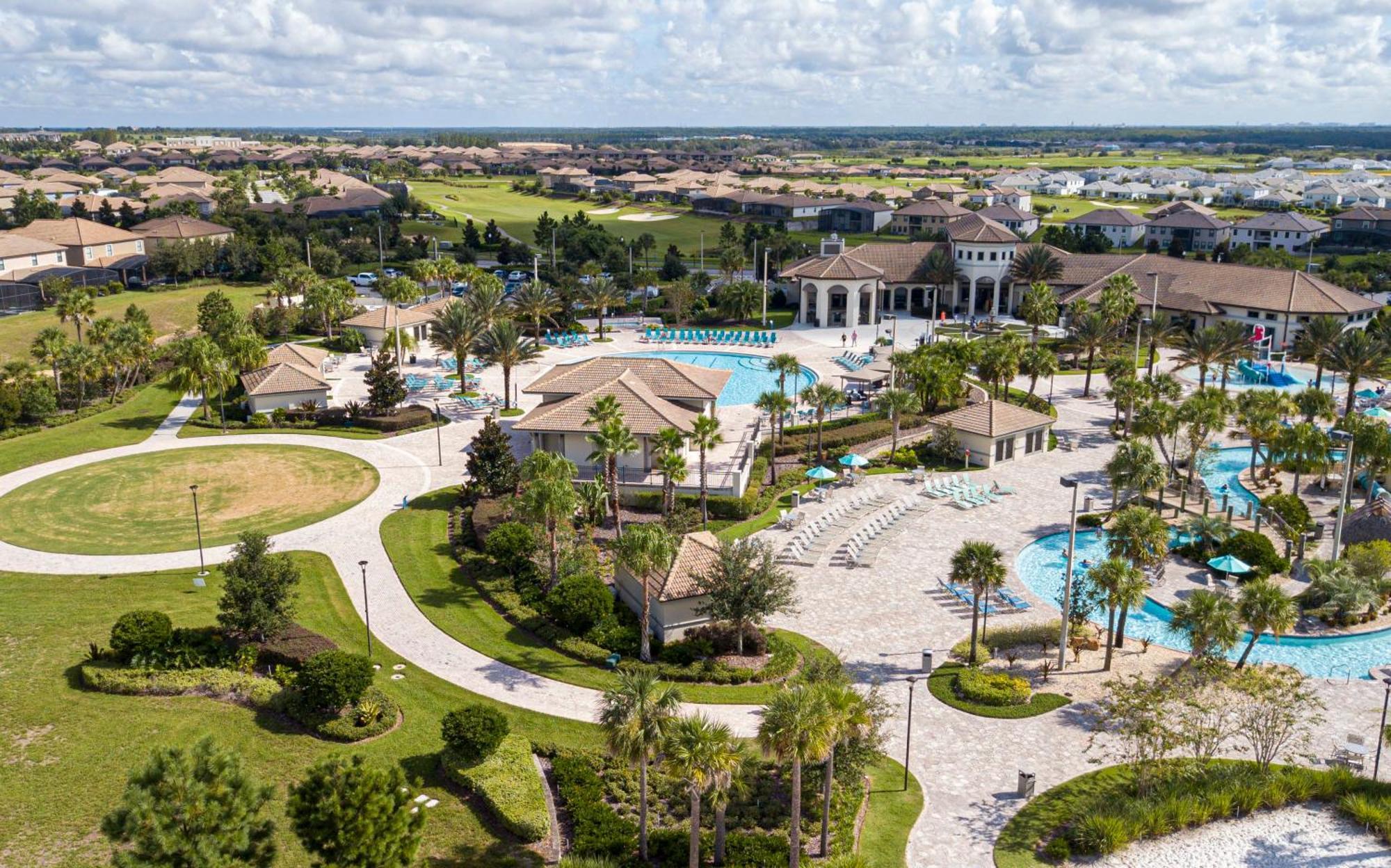 Stunning 4 Bd W/ Pool Close To @ Champions Gate 990 Hébergement de vacances
