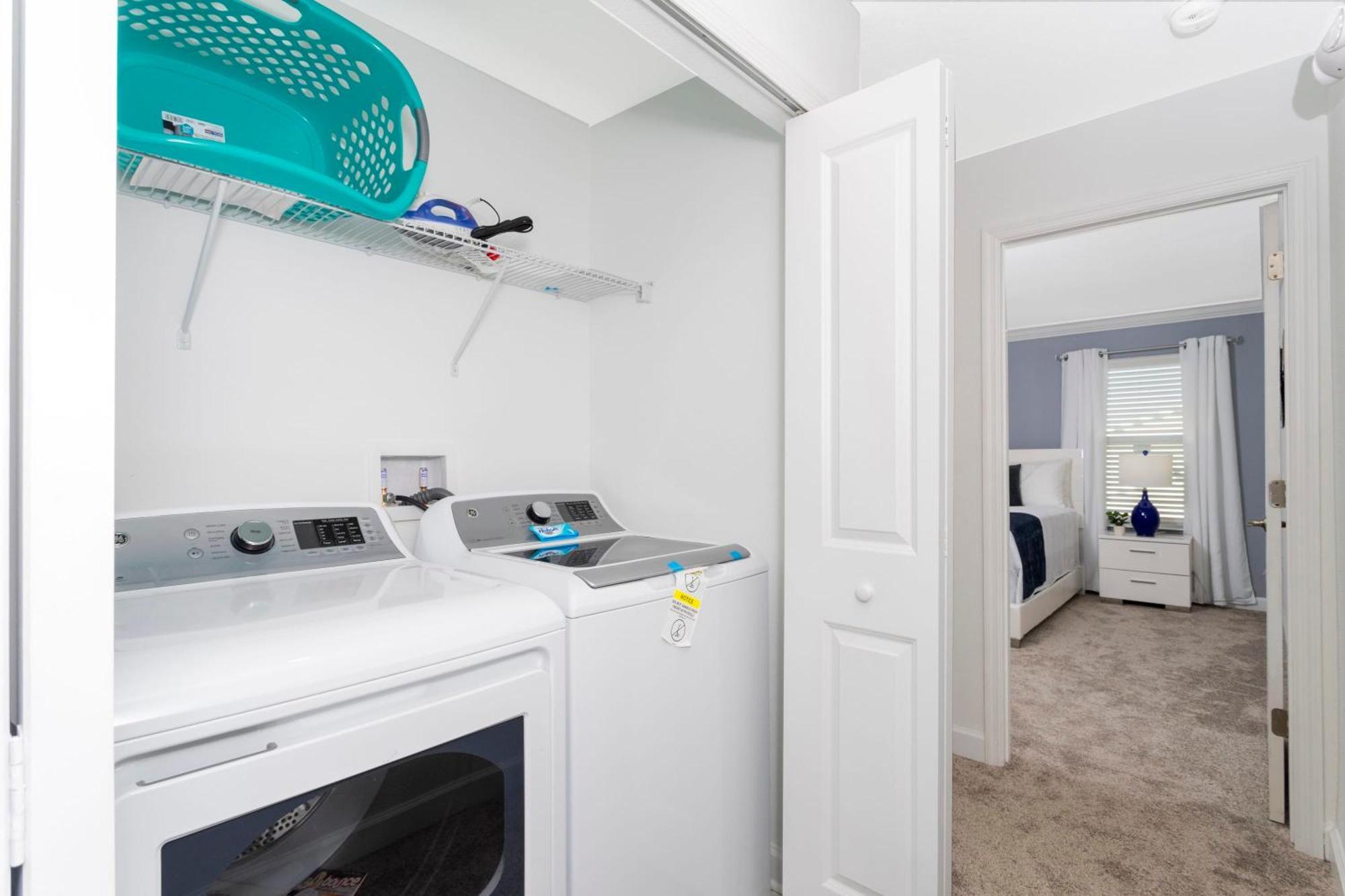 Hébergement de vacances Stunning 4 Bd W/ Pool Close To @ Champions Gate 990 *